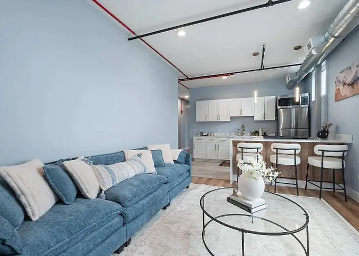 Apartment Near Brookfield Zoo - King Bed - Sleeps 7 Westchester
